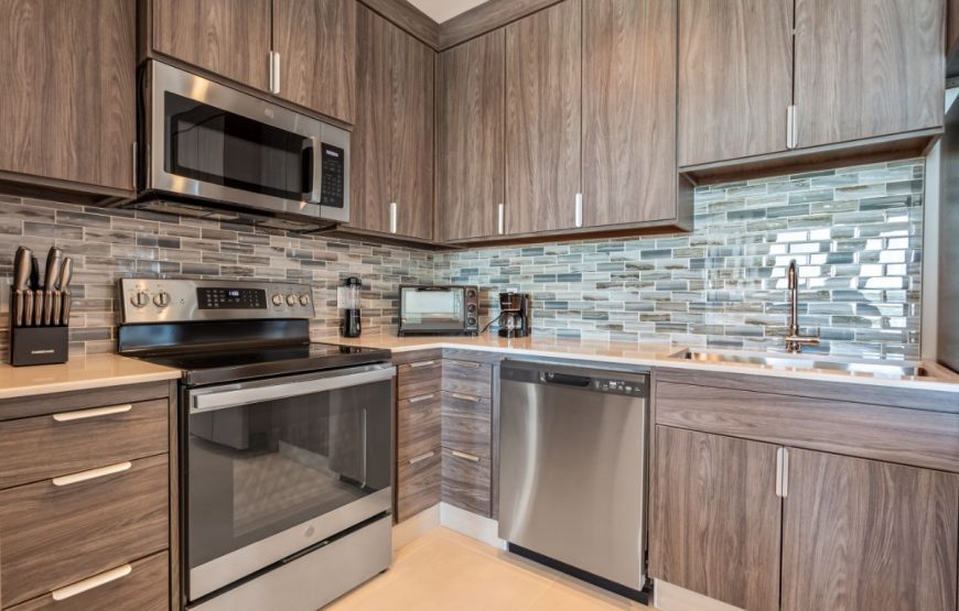 2 Bedroom Bay View Condo