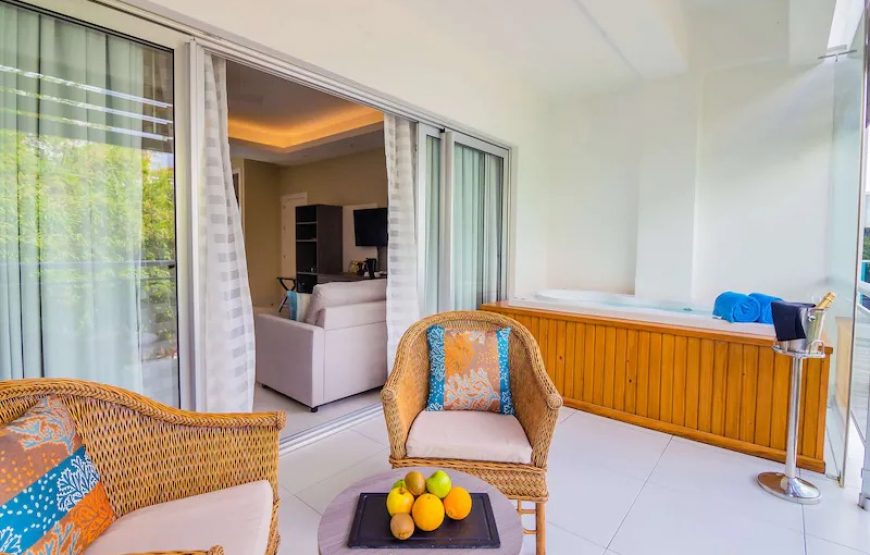 Studio Suite-King Bed with Whirlpool