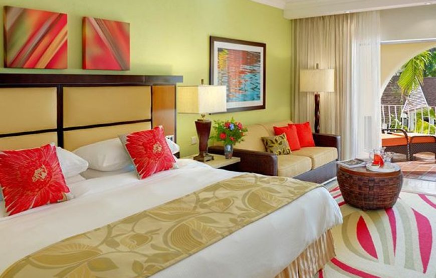 Pool/Garden-View Room