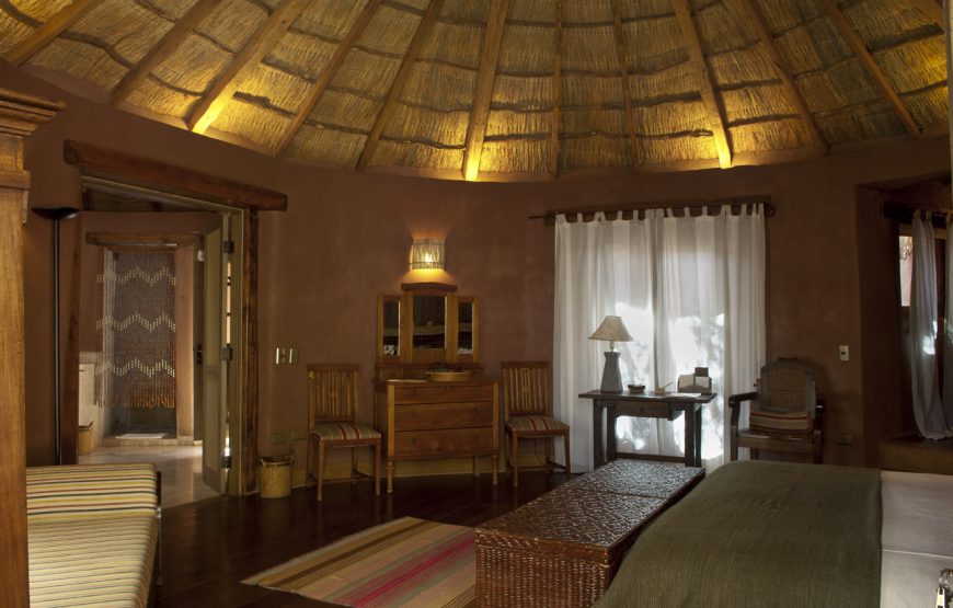 Superior Round Suite