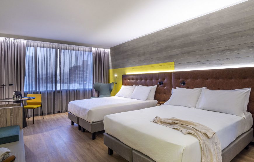 Superior Roomwith 2 Queen Size beds